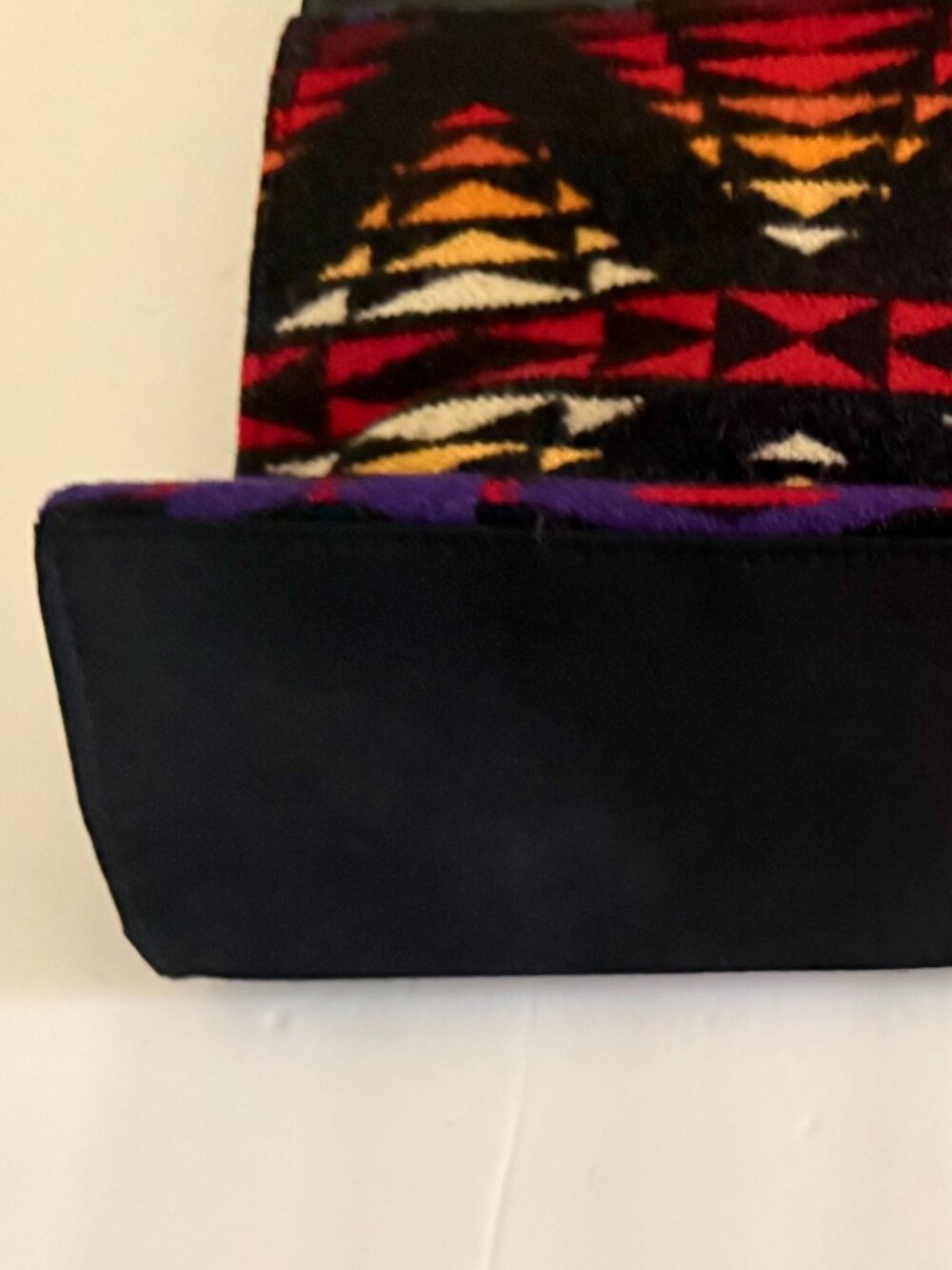 Pendleton Wool Southwest Blanket Tote Bag with Mini Purse - Picture 6 of 6